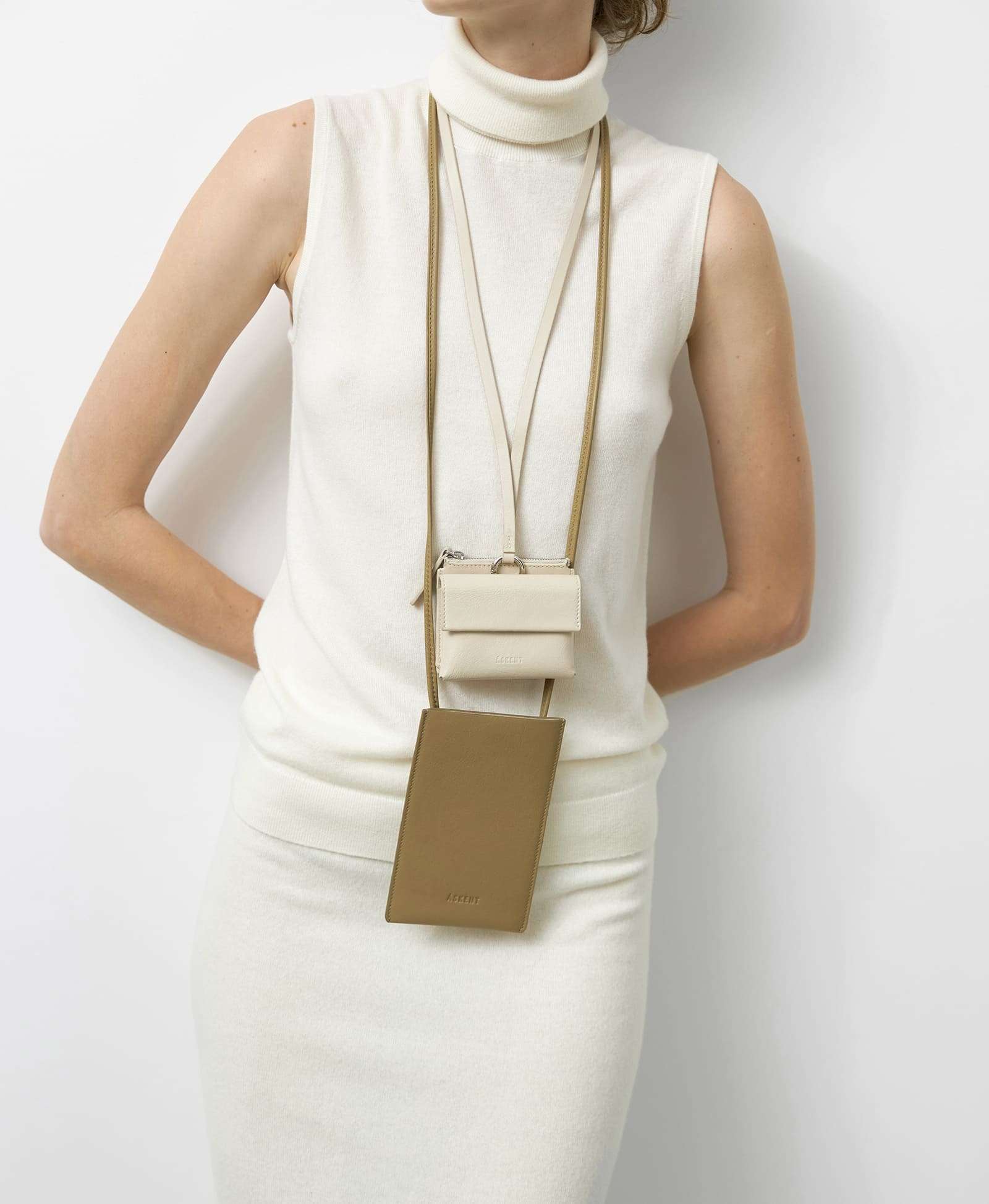 Чехол для телефона на ремешке. Вид 1