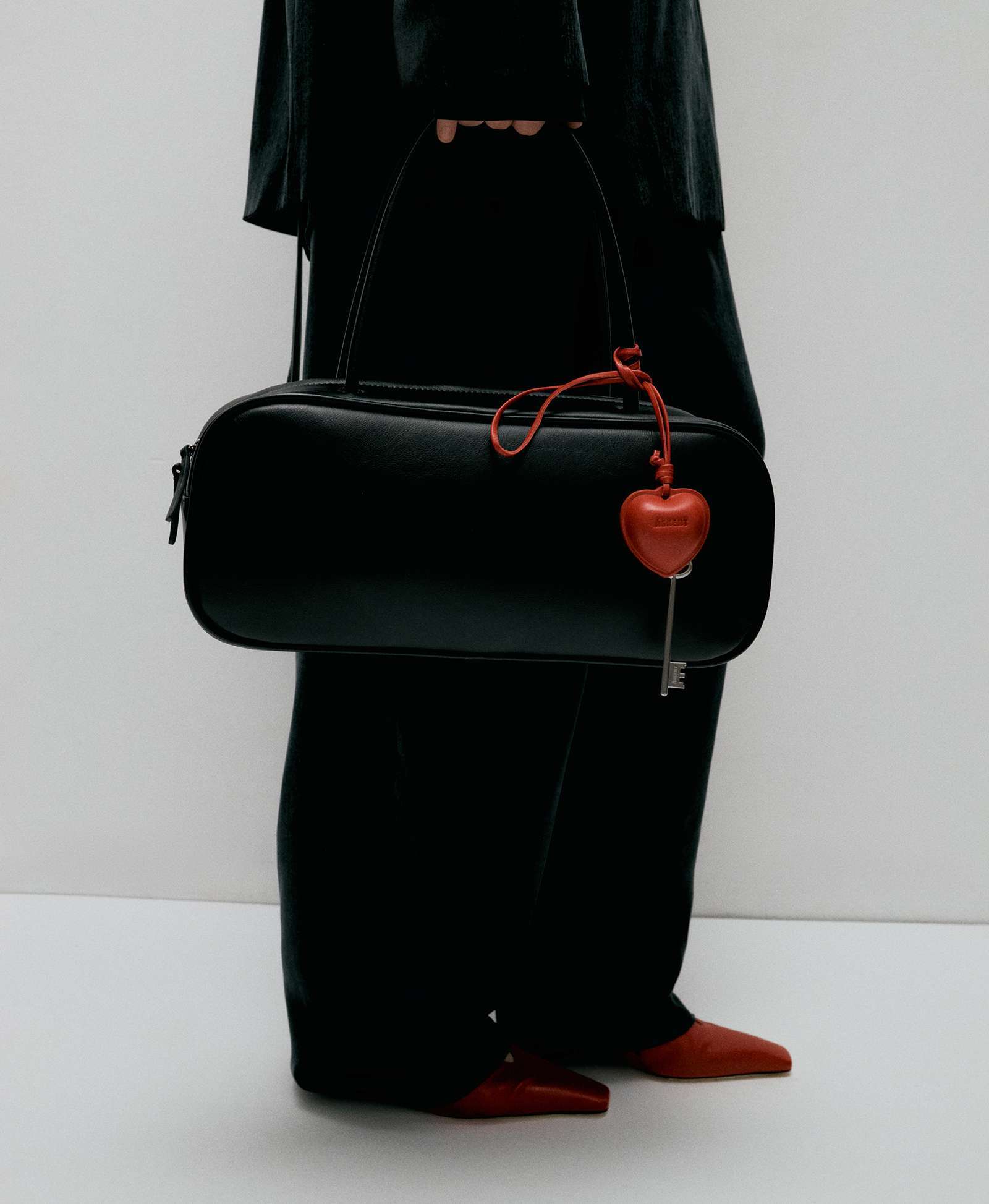 Подвеска KEY TO THE HEART. Вид 1