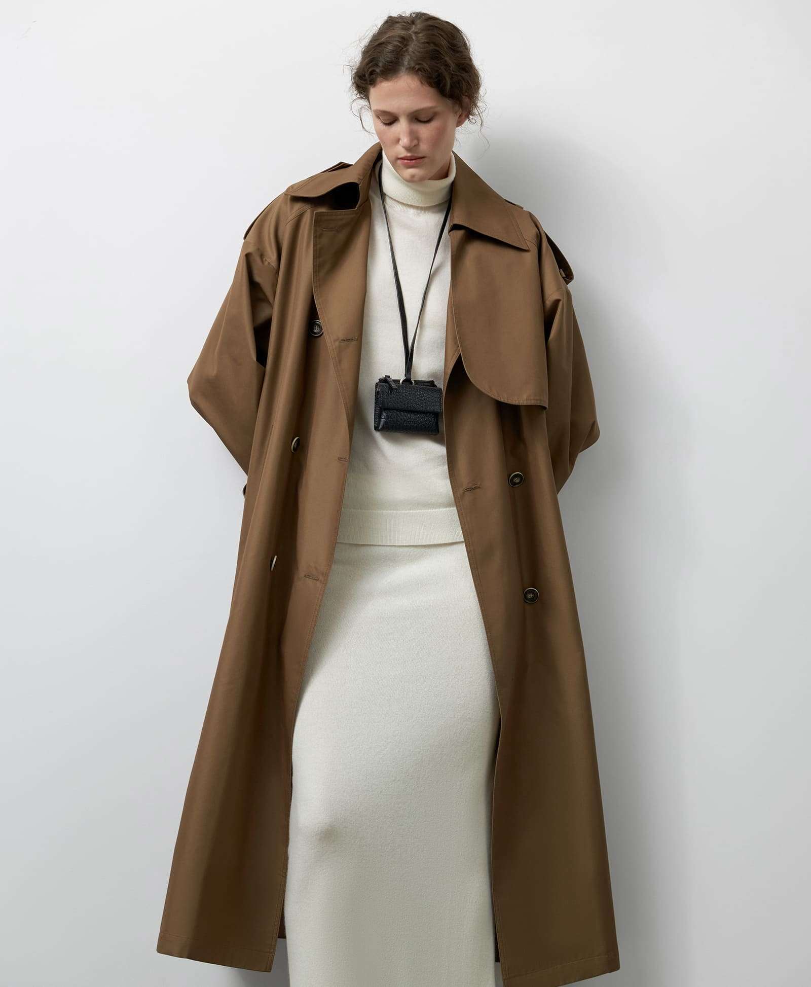 Мини-портмоне на длинном шнуре. Вид 1