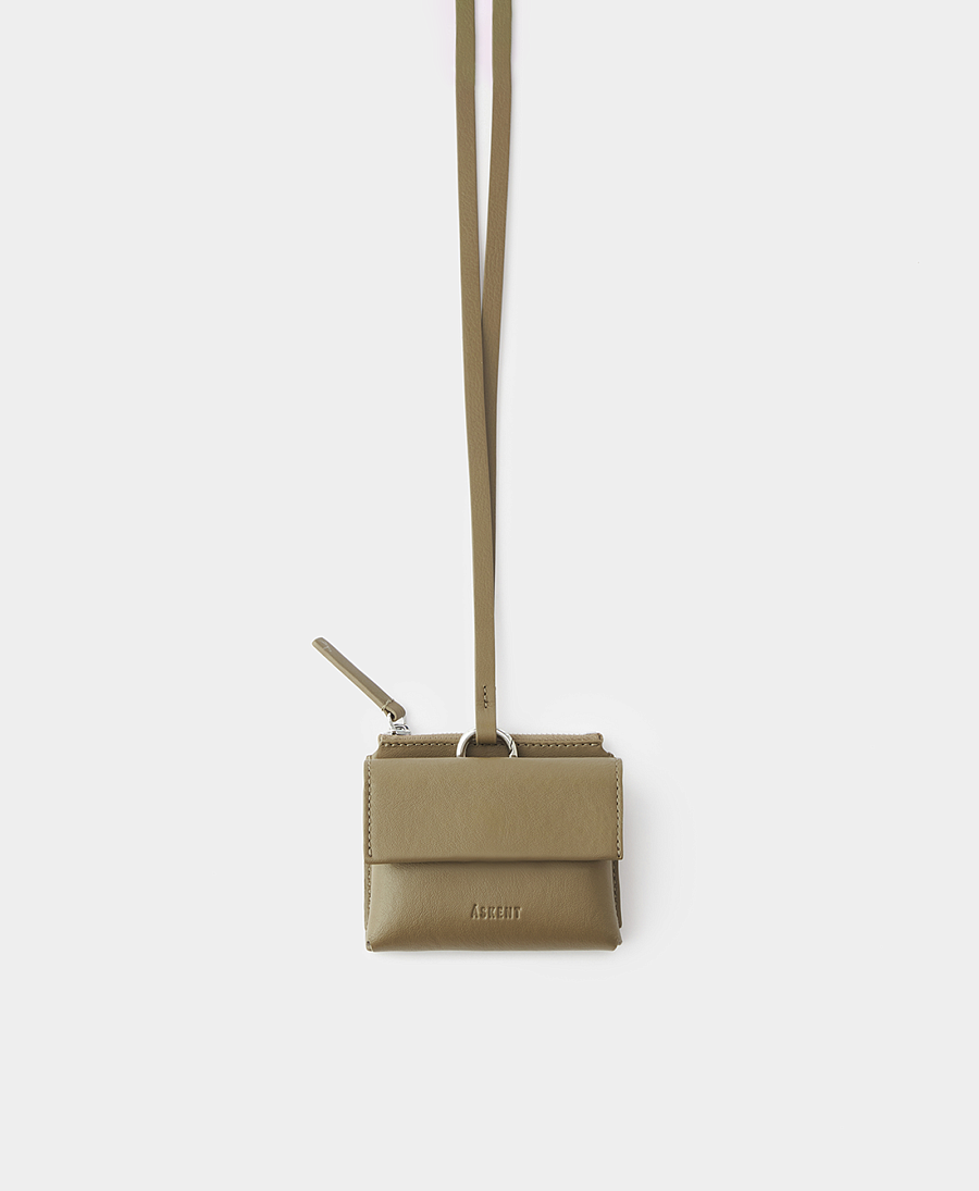 Мини-портмоне на длинном шнуре. Вид 1